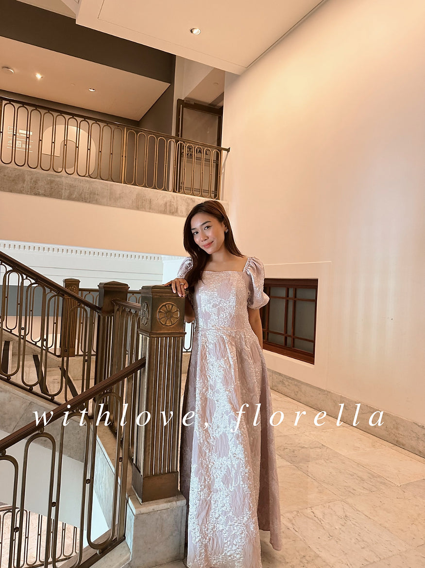 Bridgerton puffy sleeve dress
