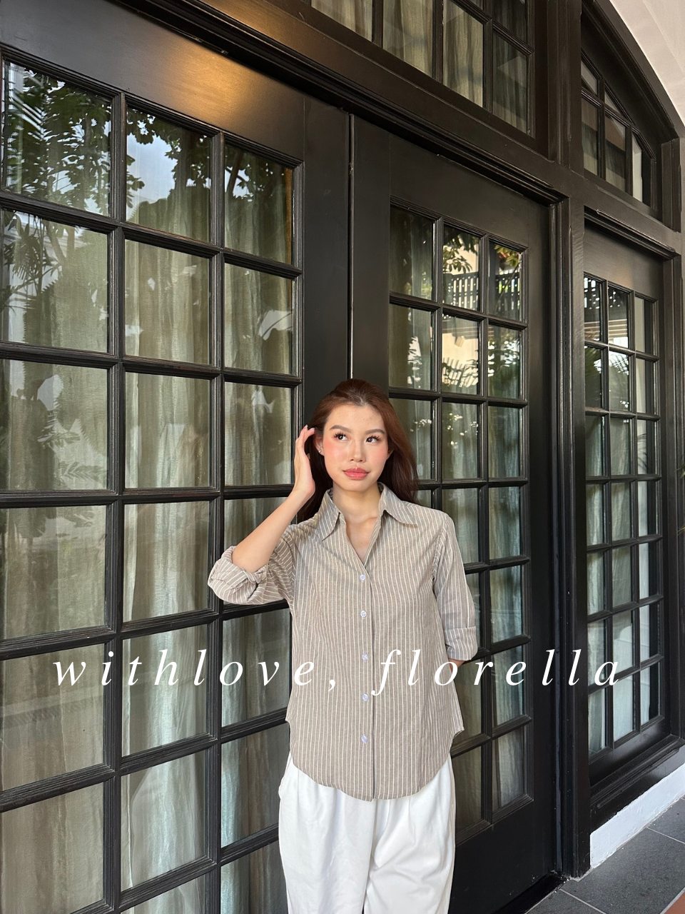 Boyfriend Oversized T-shirt (Khaki/Blue)