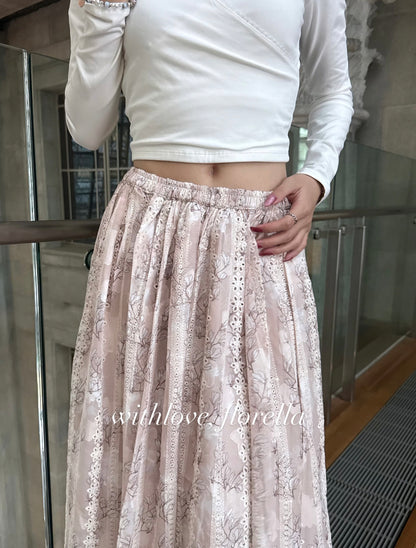 Swan Serenade Maxi skirt ( Exclusive )